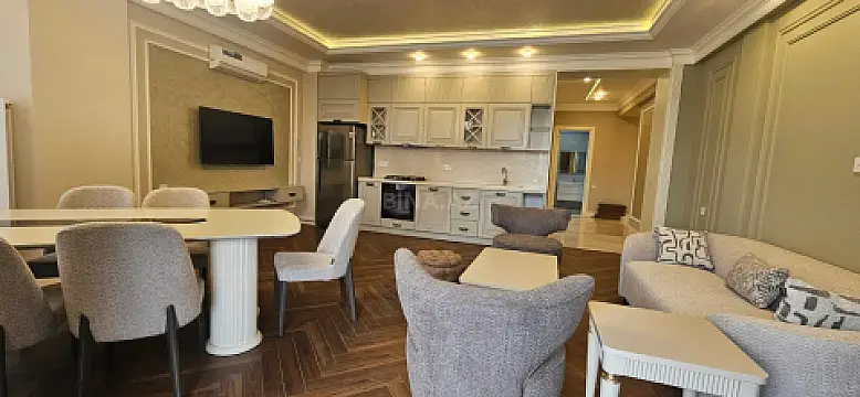 Kirayə verilir 3 otaqlı mənzil 135 m² — Bakı, Xətai 3 otaq 135.00 m²