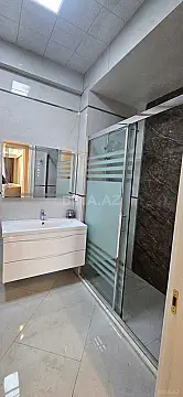 Kirayə verilir 3 otaqlı mənzil 135 m²