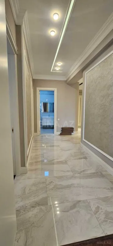 Kirayə verilir 3 otaqlı mənzil 135 m²
