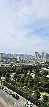 Kirayə verilir 3 otaqlı mənzil 135 m²