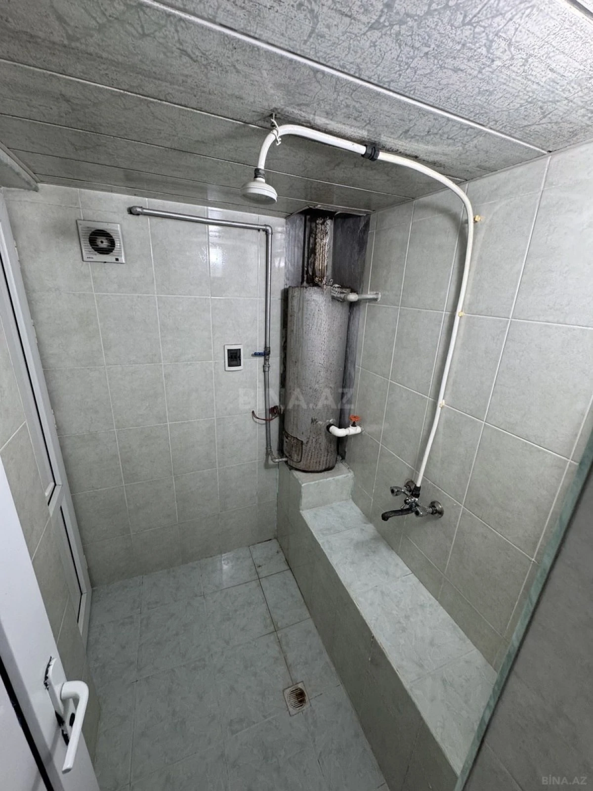 Satılır 4 otaqlı həyət evi 120 m²