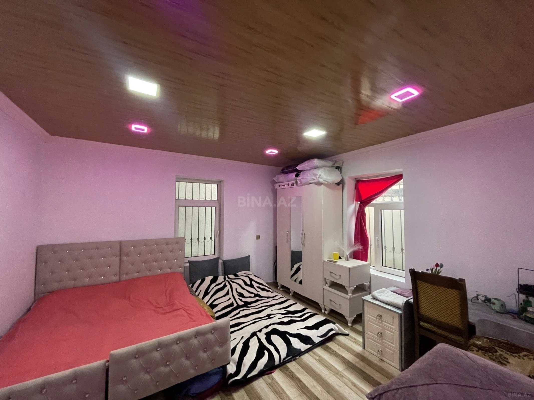 Satılır 6 otaqlı həyət evi 190 m²