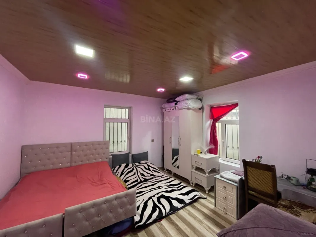 Satılır 6 otaqlı həyət evi 190 m²