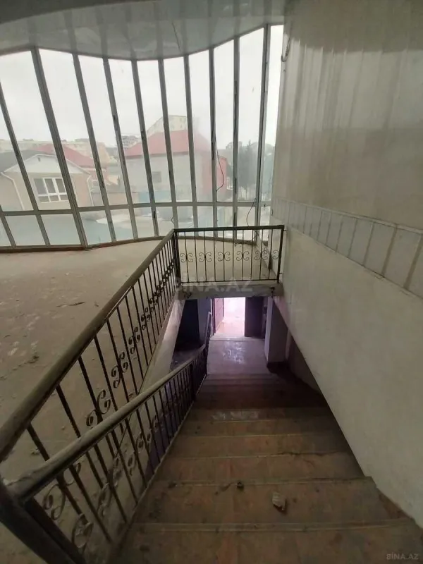 Satılır obyekt 180 m²