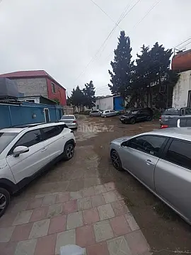 Satılır obyekt 180 m²