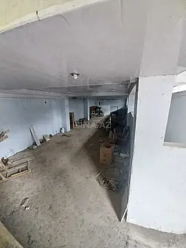 Satılır obyekt 180 m²