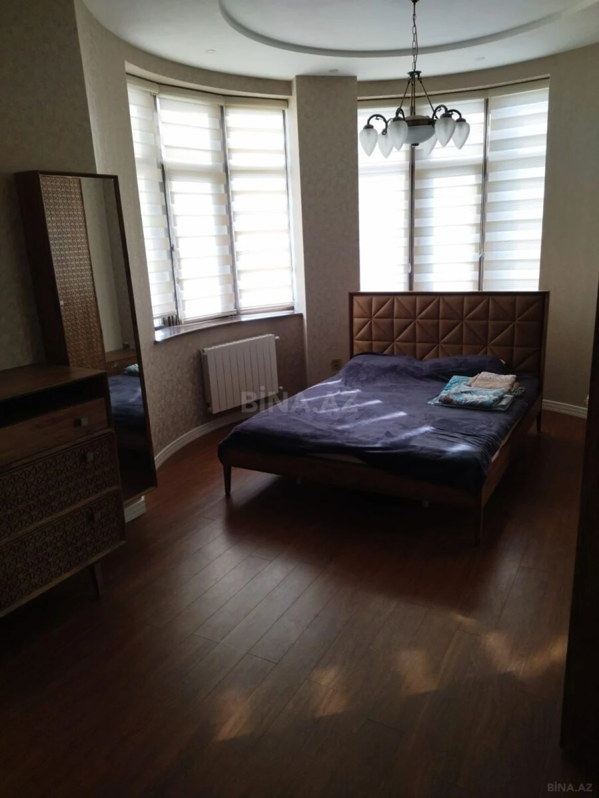 Kirayə verilir 3 otaqlı mənzil 145 m²