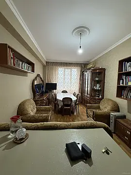 Satılır 2 otaqlı mənzil 48 m²