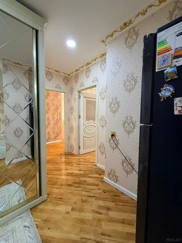 Satılır 3 otaqlı mənzil 102 m²
