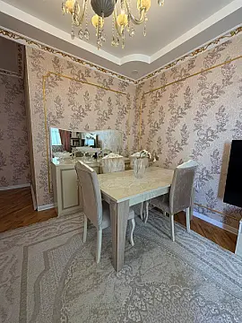 Satılır 3 otaqlı mənzil 102 m²