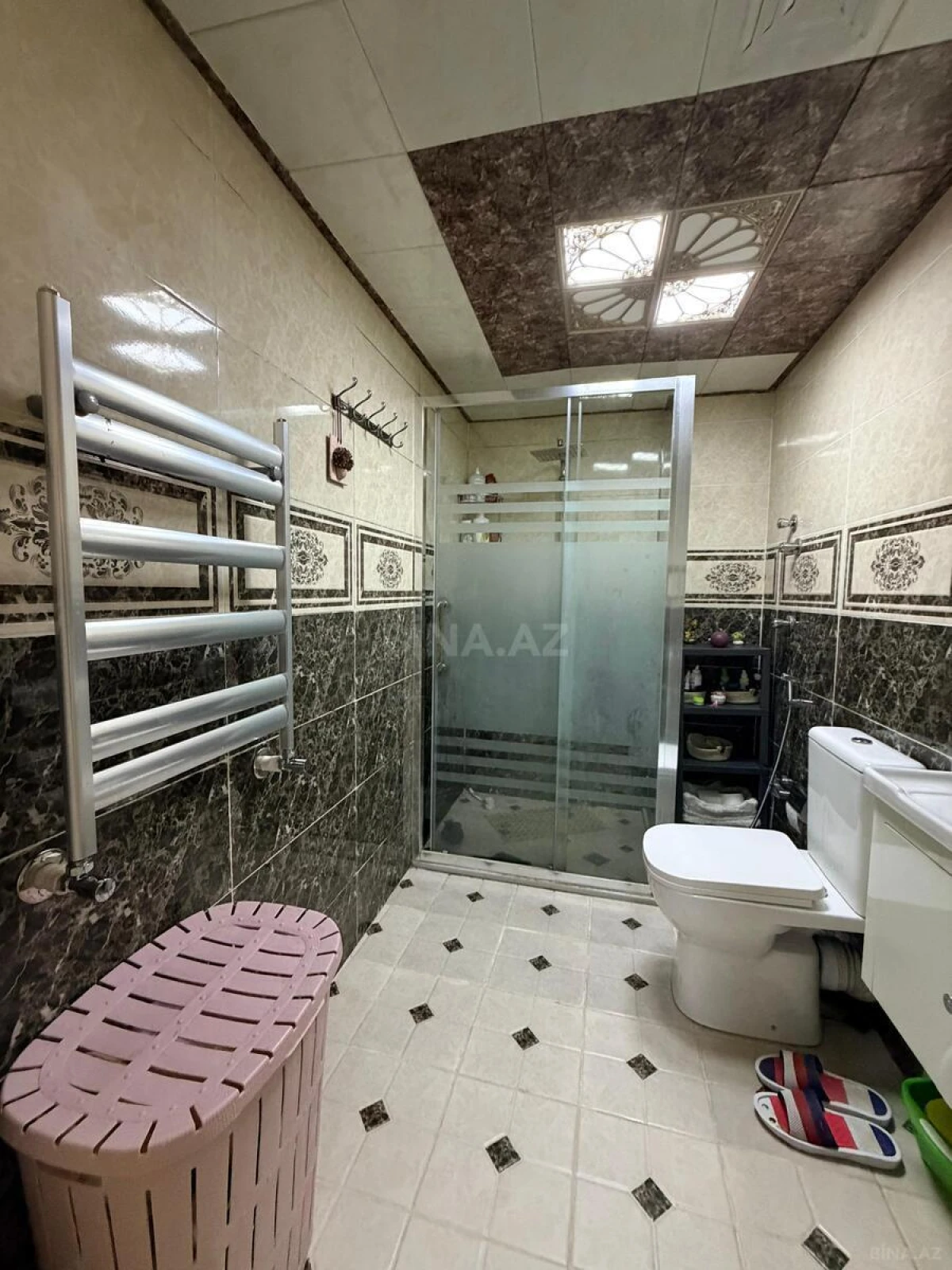 Satılır 3 otaqlı mənzil 102 m²