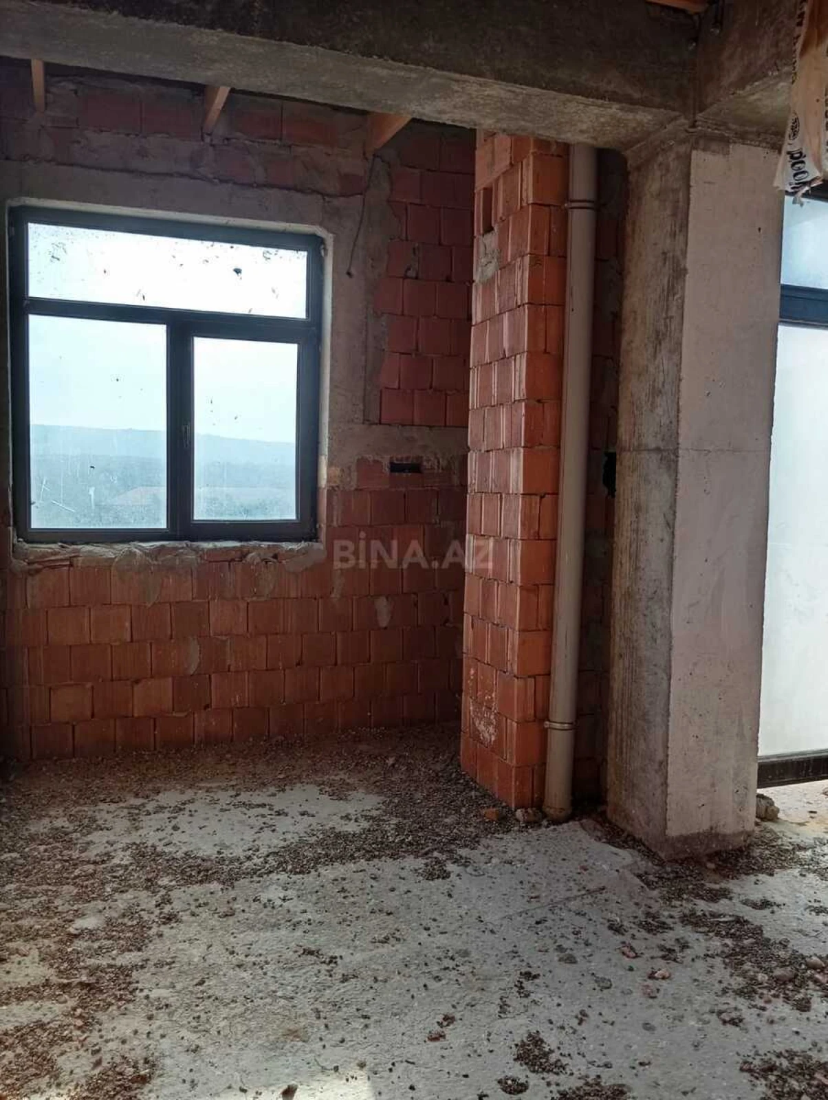 Satılır 3 otaqlı mənzil 89 m²