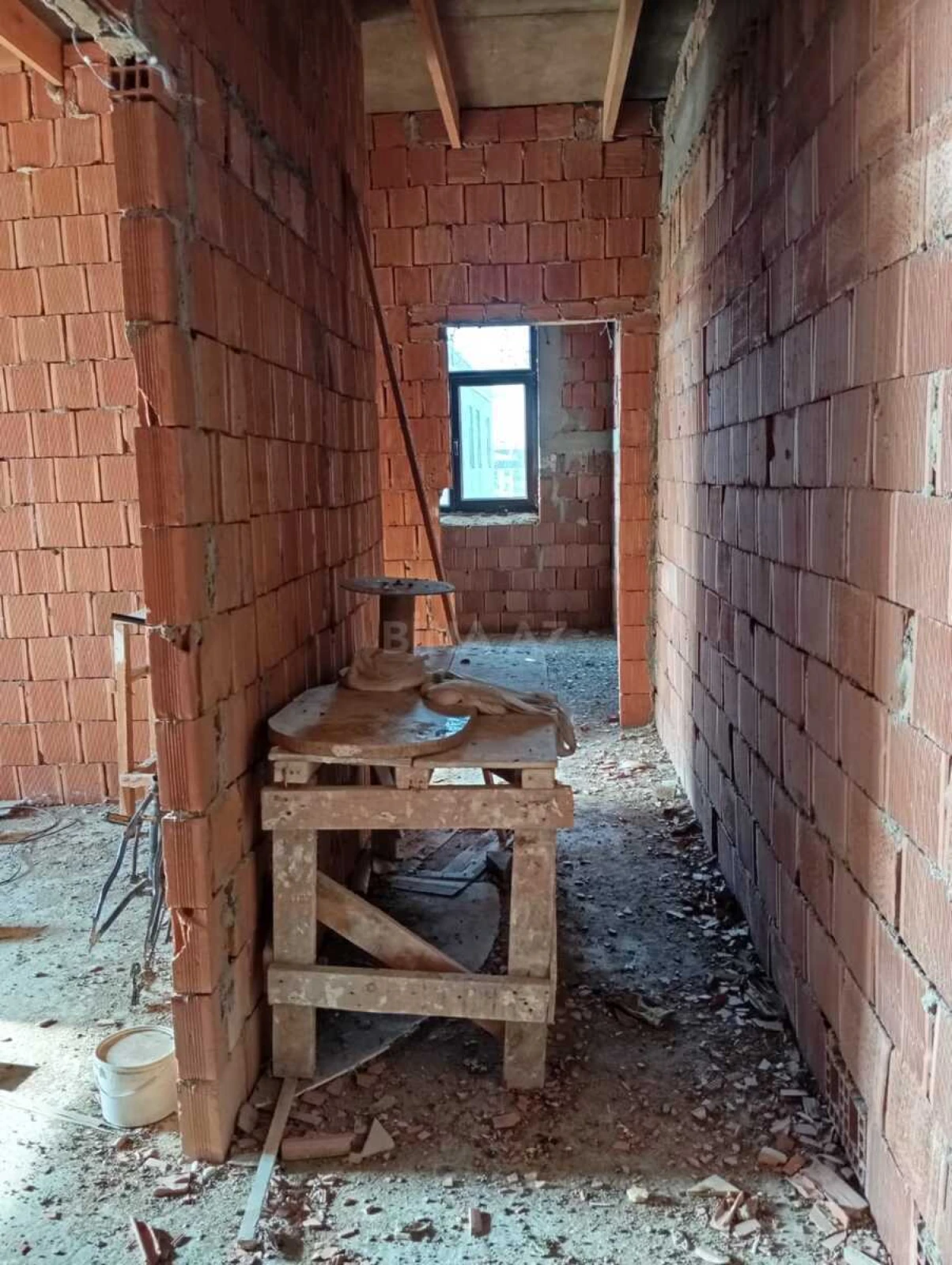 Satılır 3 otaqlı mənzil 89 m²