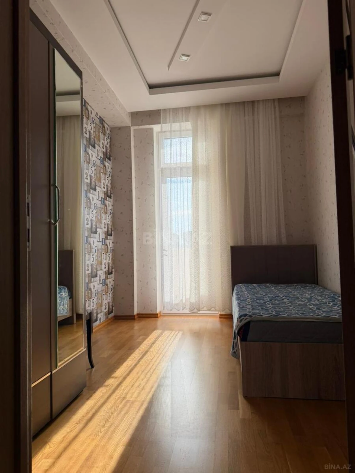 Kirayə verilir 3 otaqlı mənzil 110 m²