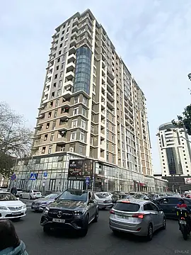 Kirayə verilir 2 otaqlı mənzil 70 m²