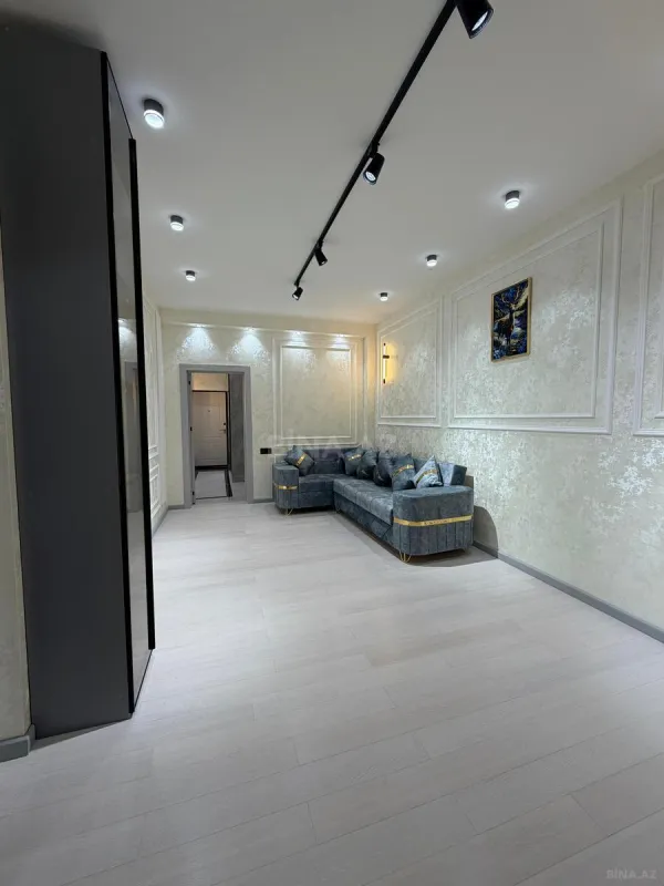 Satılır 2 otaqlı mənzil 80 m²