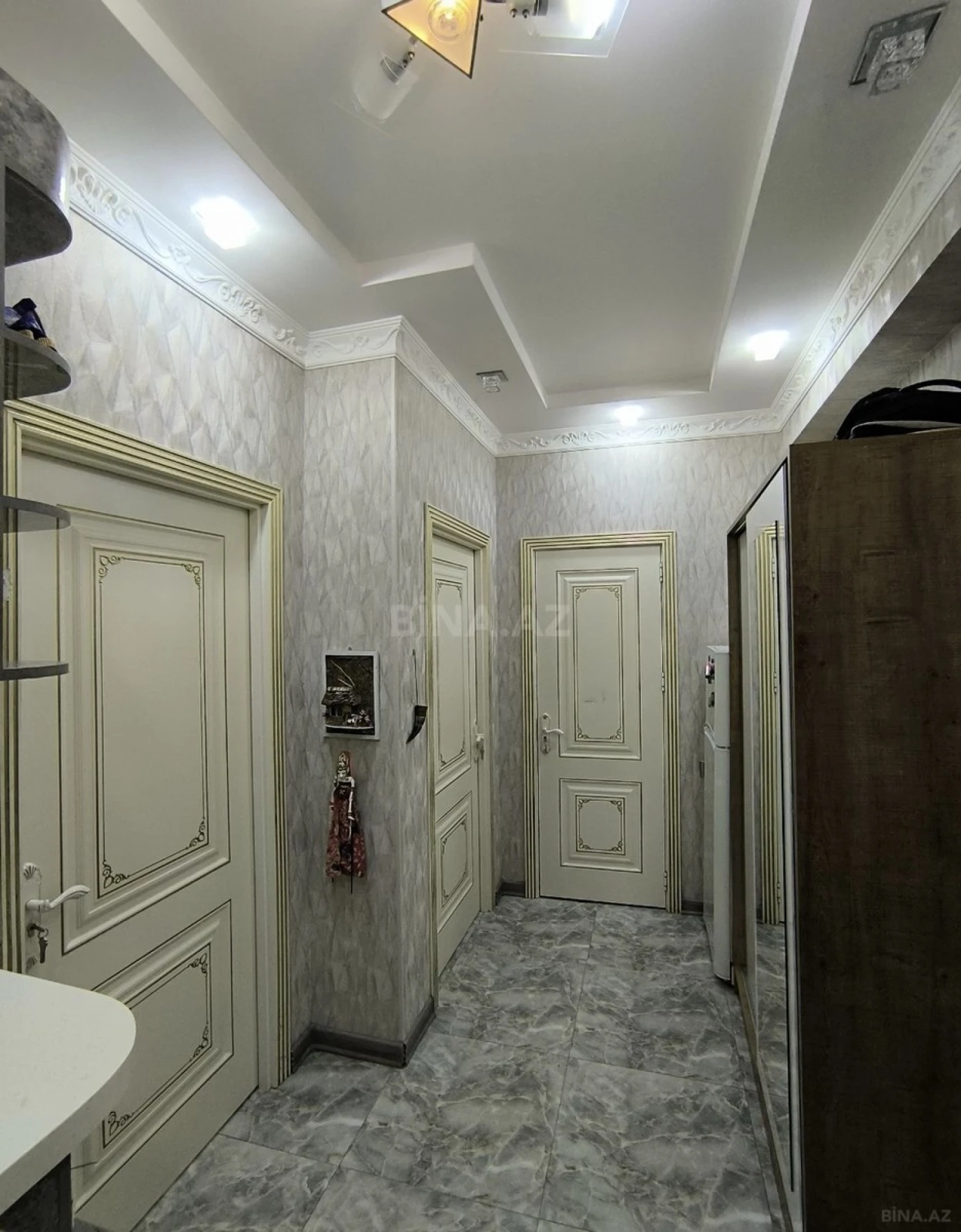 Satılır 2 otaqlı mənzil 58 m²