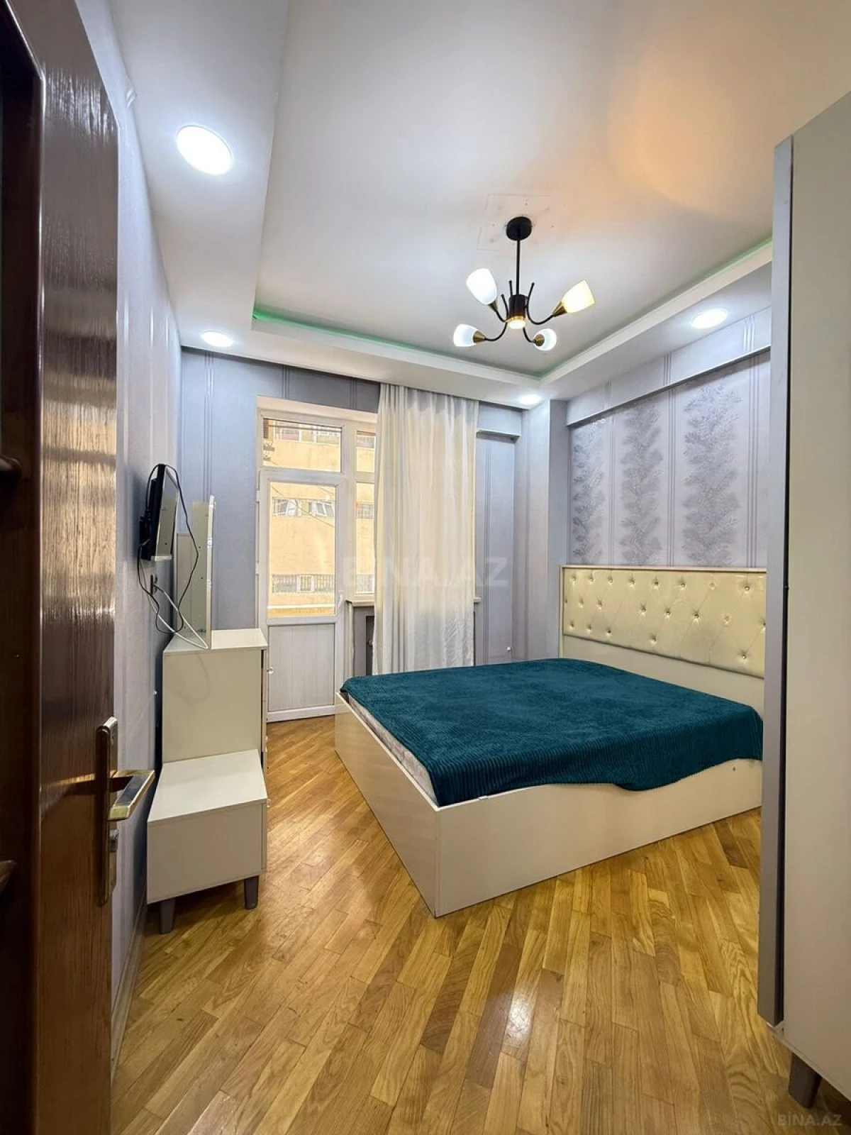 Satılır 2 otaqlı mənzil 52 m²