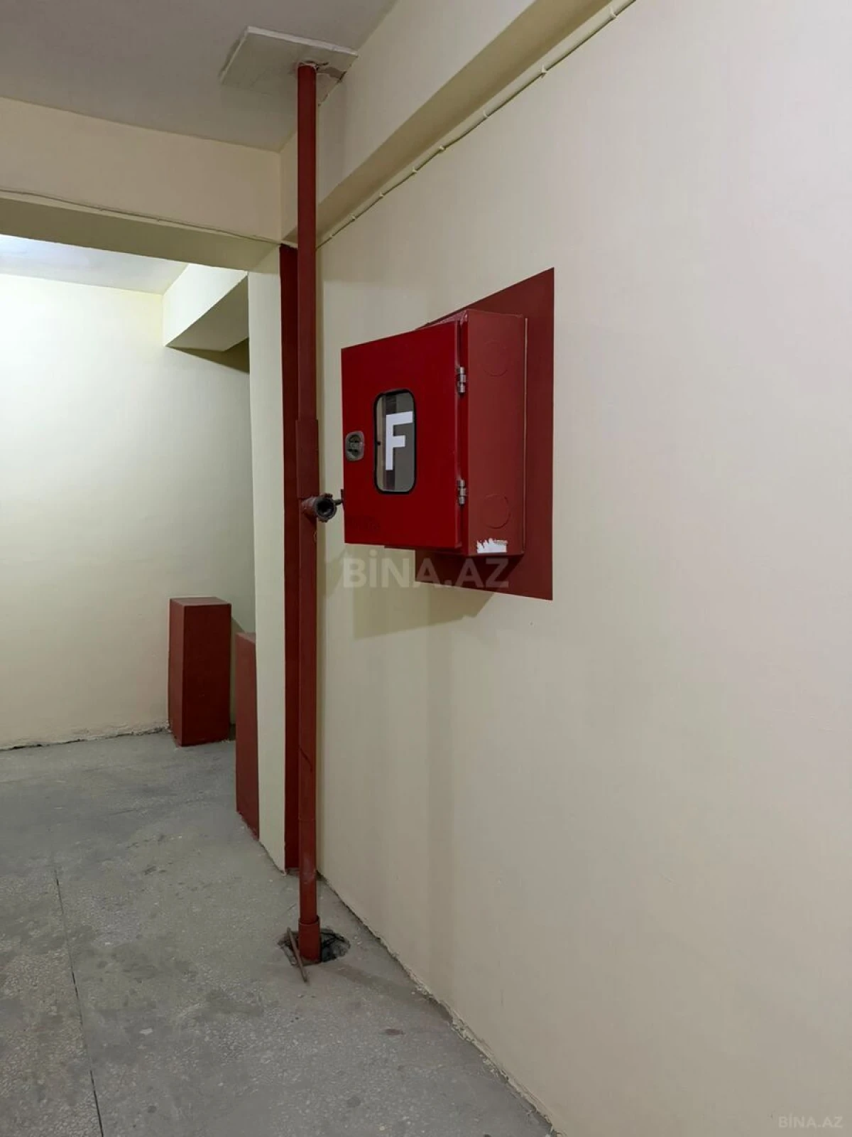 Satılır 3 otaqlı mənzil 84 m²