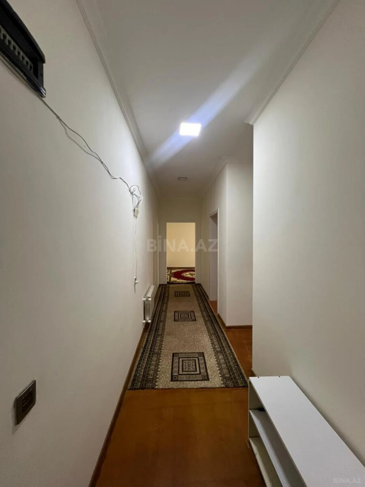 Satılır 2 otaqlı mənzil 71 m²