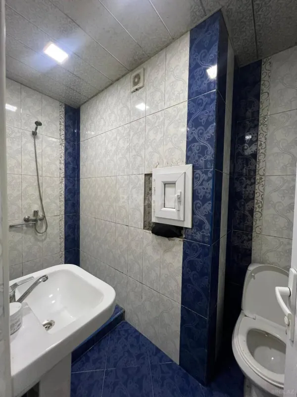 Satılır 2 otaqlı mənzil 71 m²