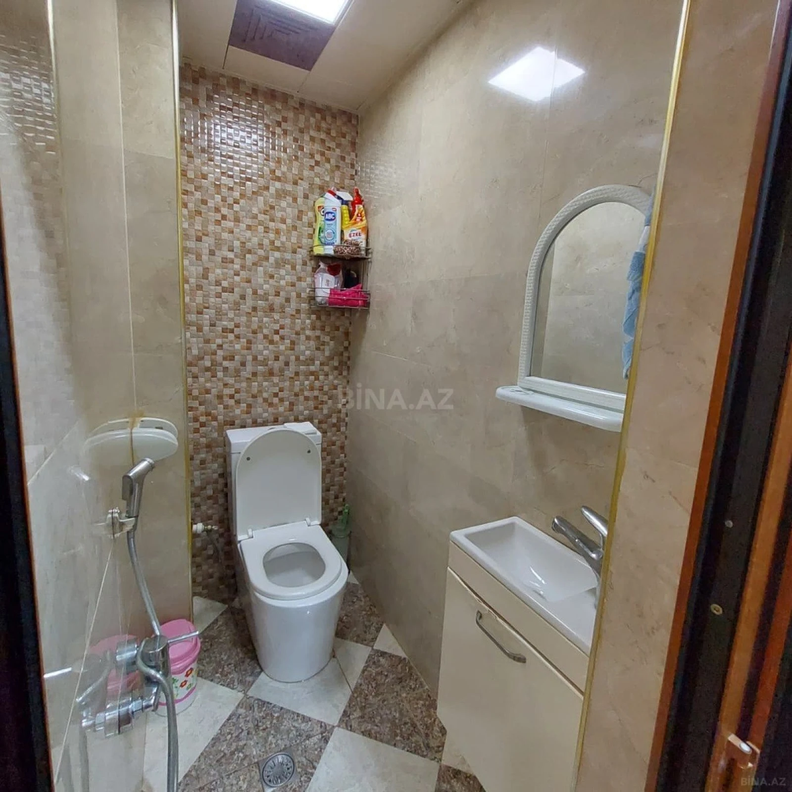 Satılır 3 otaqlı mənzil 73 m²