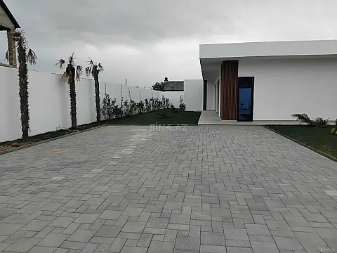 Kirayə verilir 5 otaqlı həyət evi 250 m²