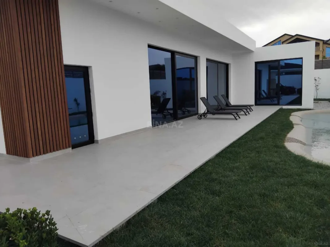 Kirayə verilir 5 otaqlı həyət evi 250 m²