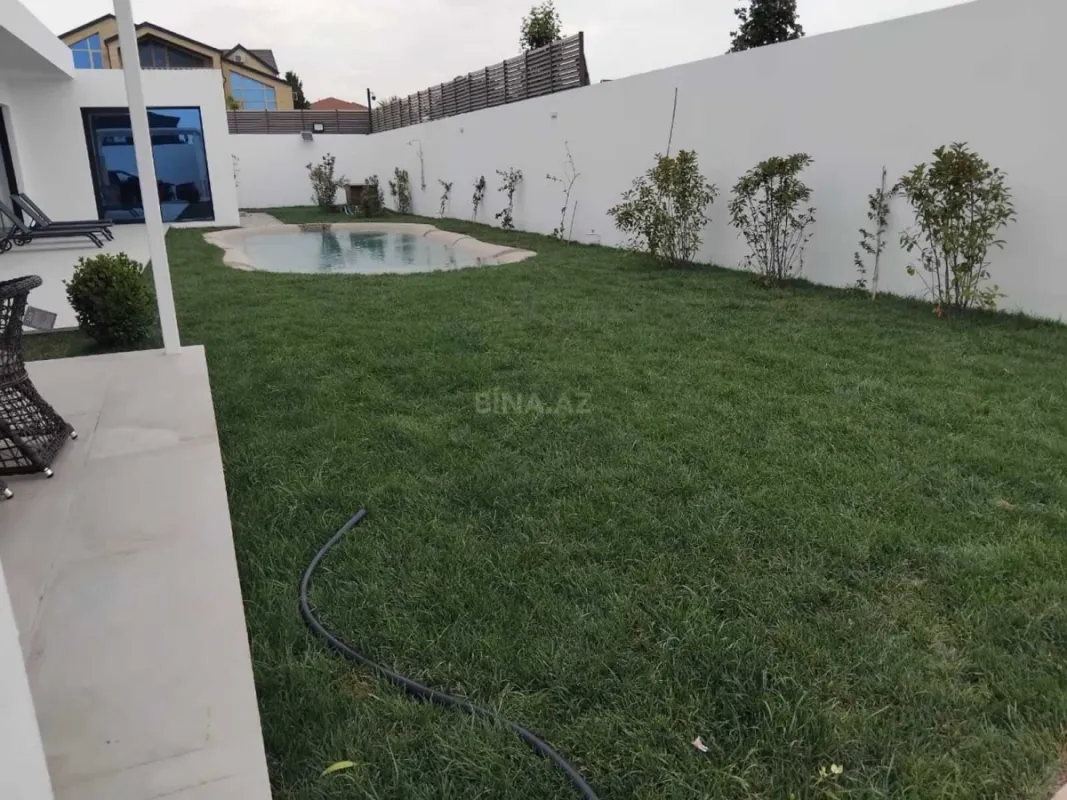 Kirayə verilir 5 otaqlı həyət evi 250 m²