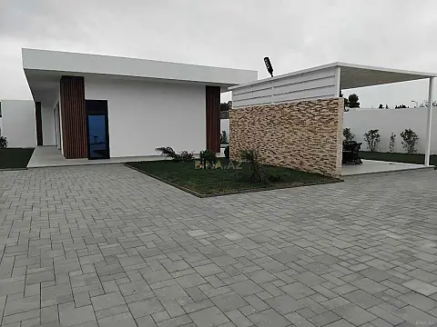Kirayə verilir 5 otaqlı həyət evi 250 m²