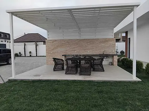 Kirayə verilir 5 otaqlı həyət evi 250 m²