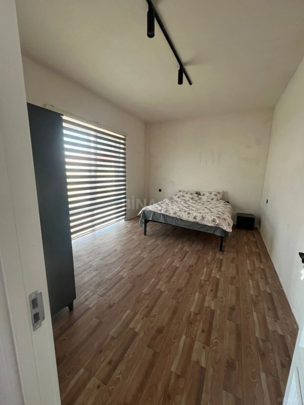 Kirayə verilir 5 otaqlı həyət evi 300 m²