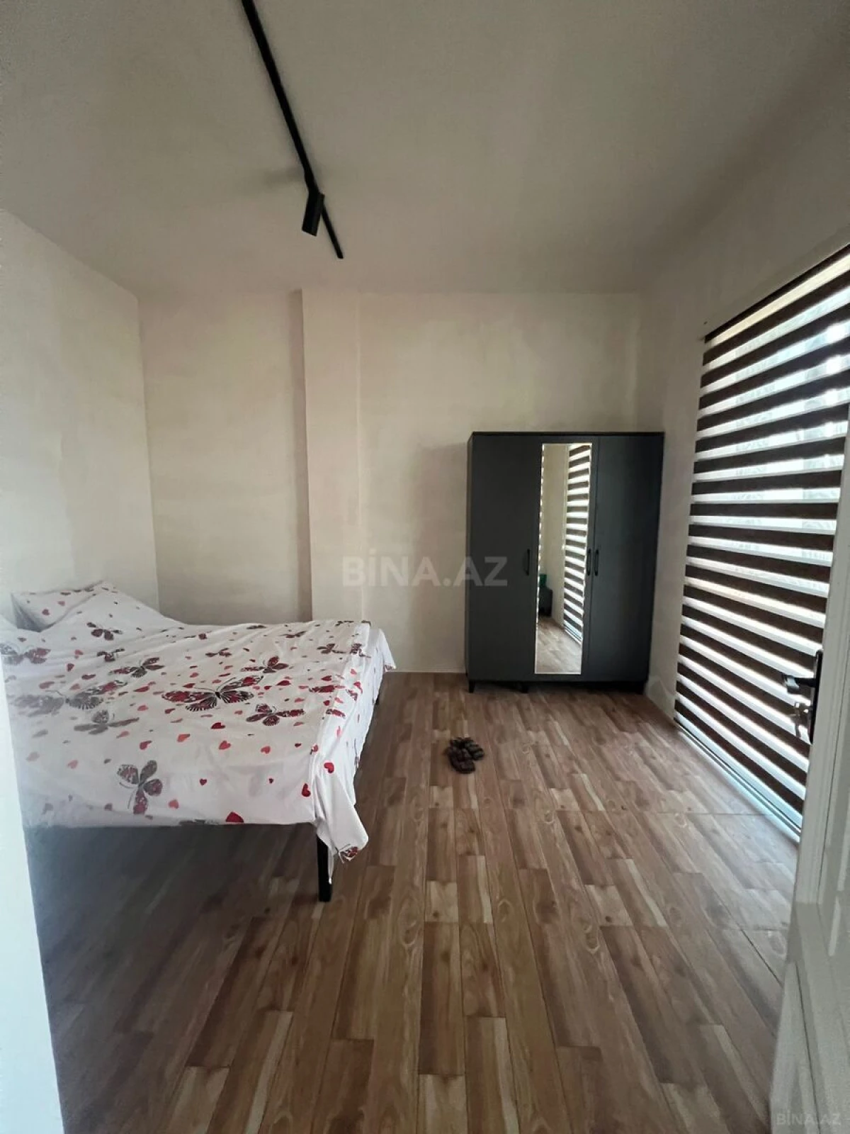 Kirayə verilir 5 otaqlı həyət evi 300 m²