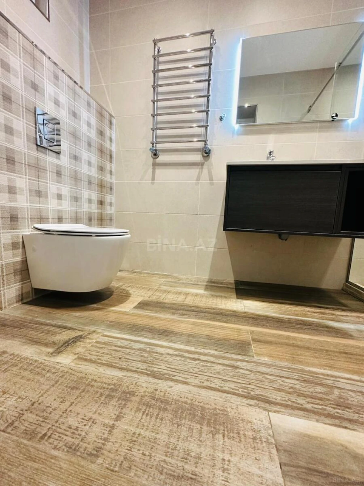 Kirayə verilir 5 otaqlı həyət evi 200 m²