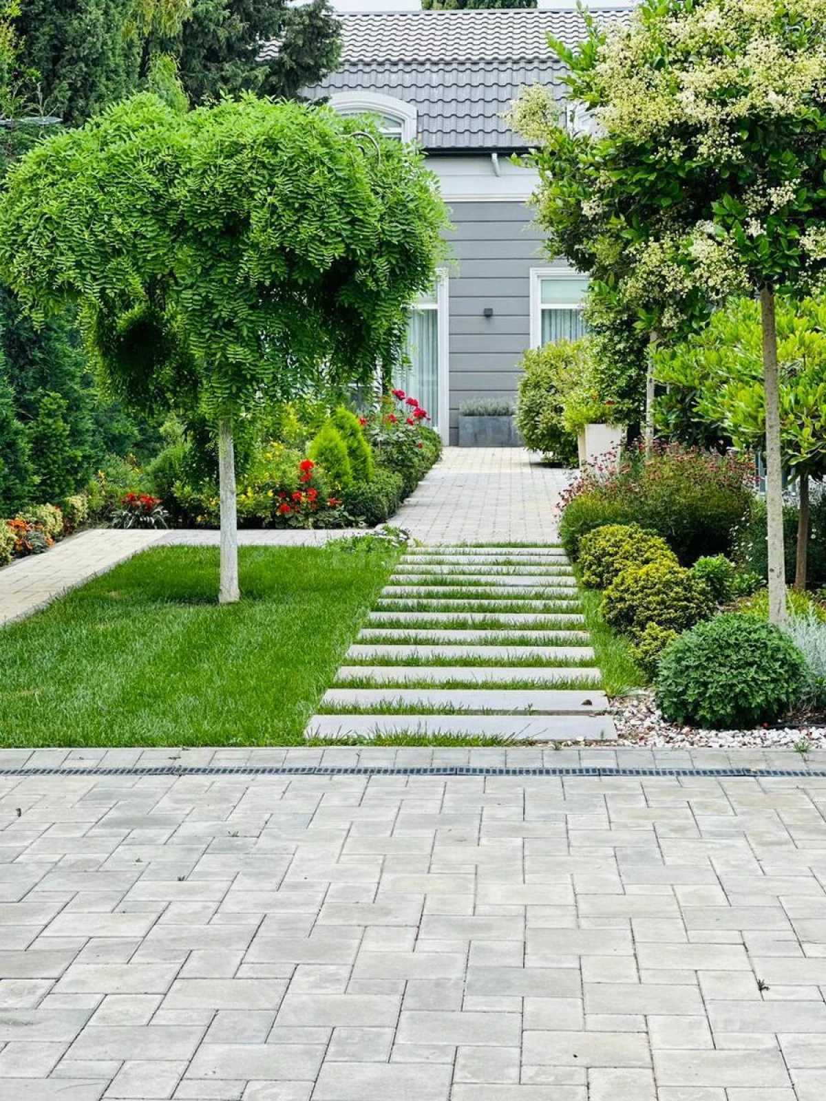 Kirayə verilir 5 otaqlı həyət evi 200 m²