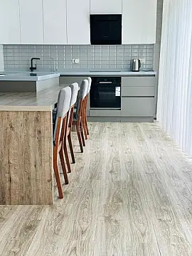 Kirayə verilir 5 otaqlı həyət evi 200 m²