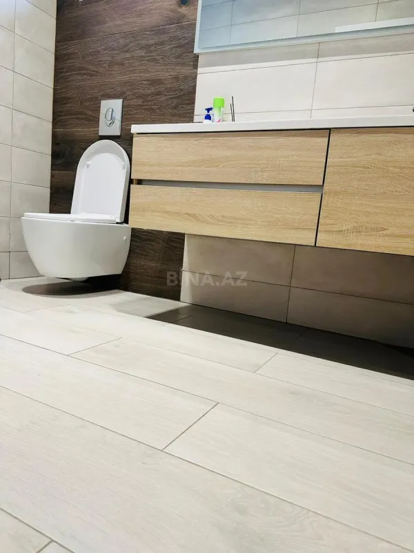 Kirayə verilir 5 otaqlı həyət evi 200 m²