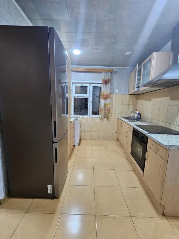Satılır 4 otaqlı mənzil 90 m²