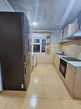 Satılır 4 otaqlı mənzil 90 m²
