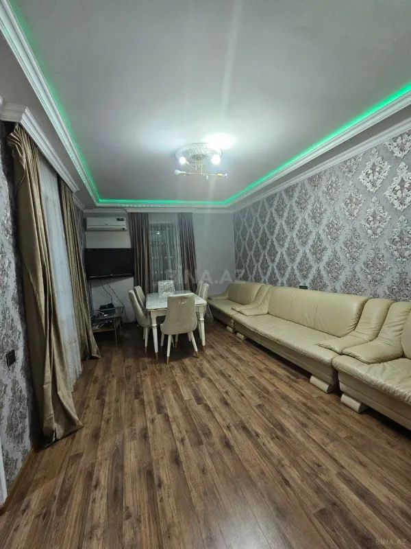 Satılır 4 otaqlı mənzil 90 m²
