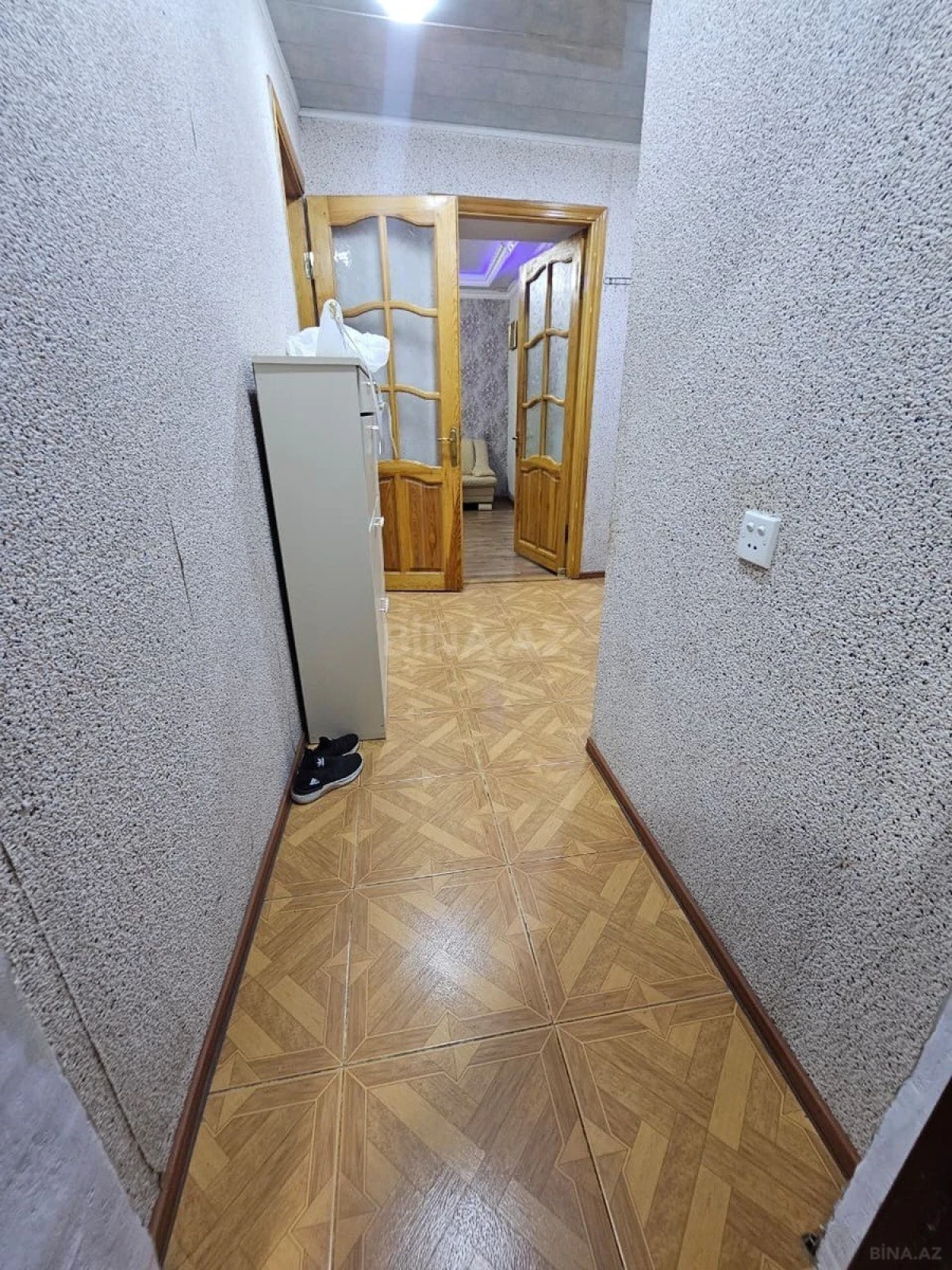 Satılır 4 otaqlı mənzil 90 m²