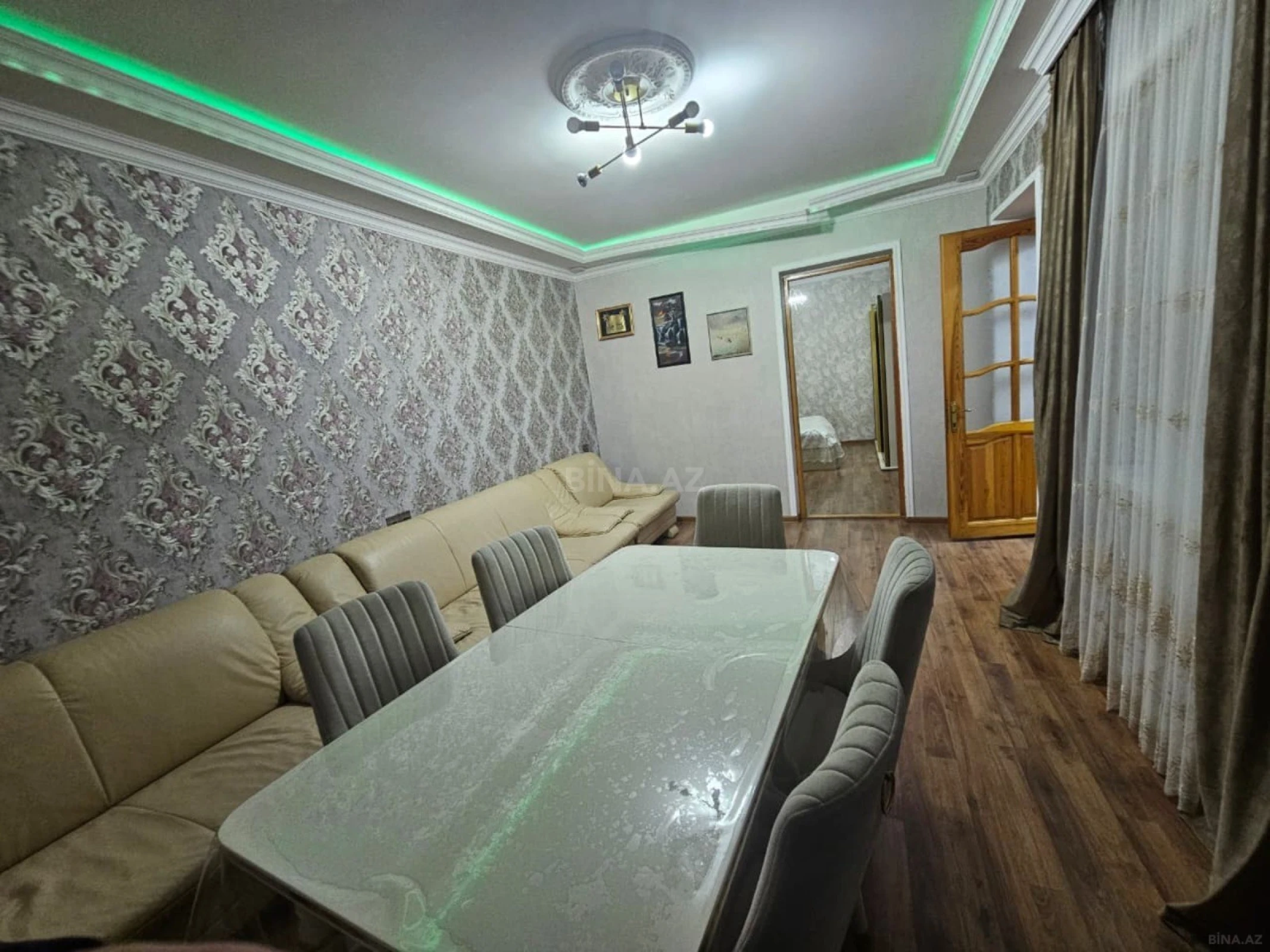 Satılır 4 otaqlı mənzil 90 m²