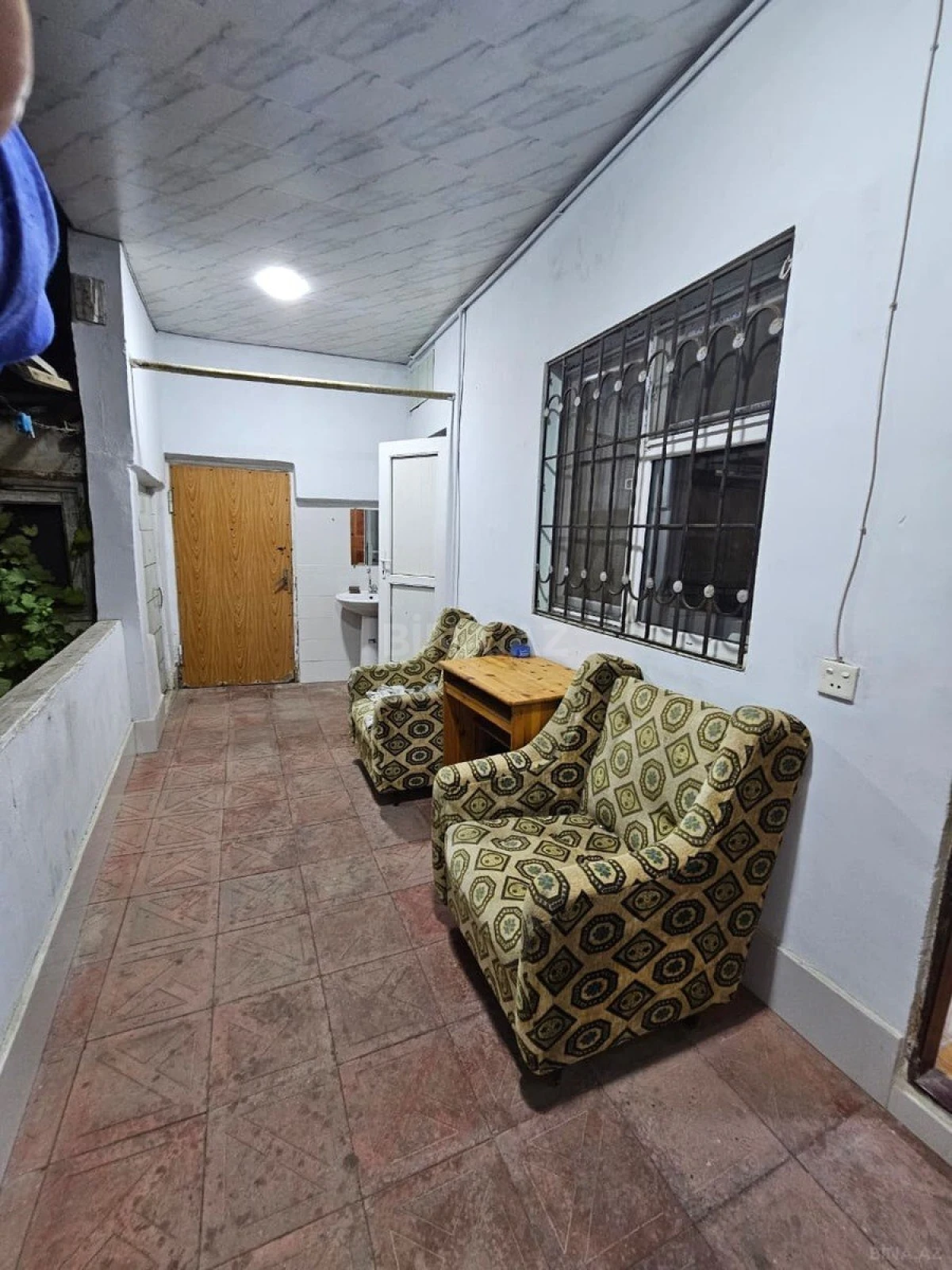 Satılır 4 otaqlı mənzil 90 m²