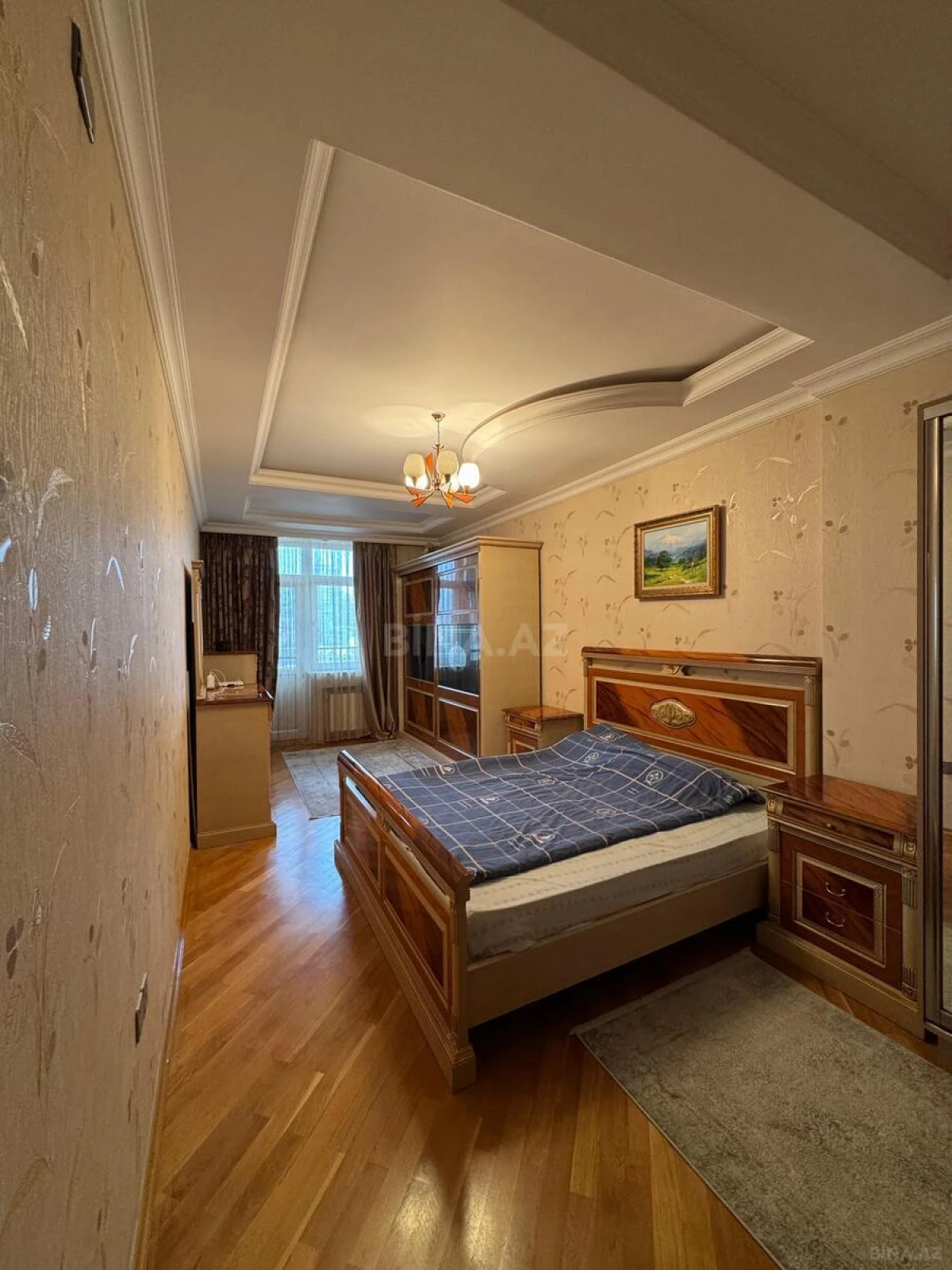 Kirayə verilir 3 otaqlı mənzil 135 m²