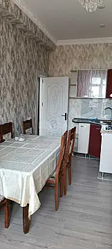 Kirayə verilir 2 otaqlı mənzil 55 m²