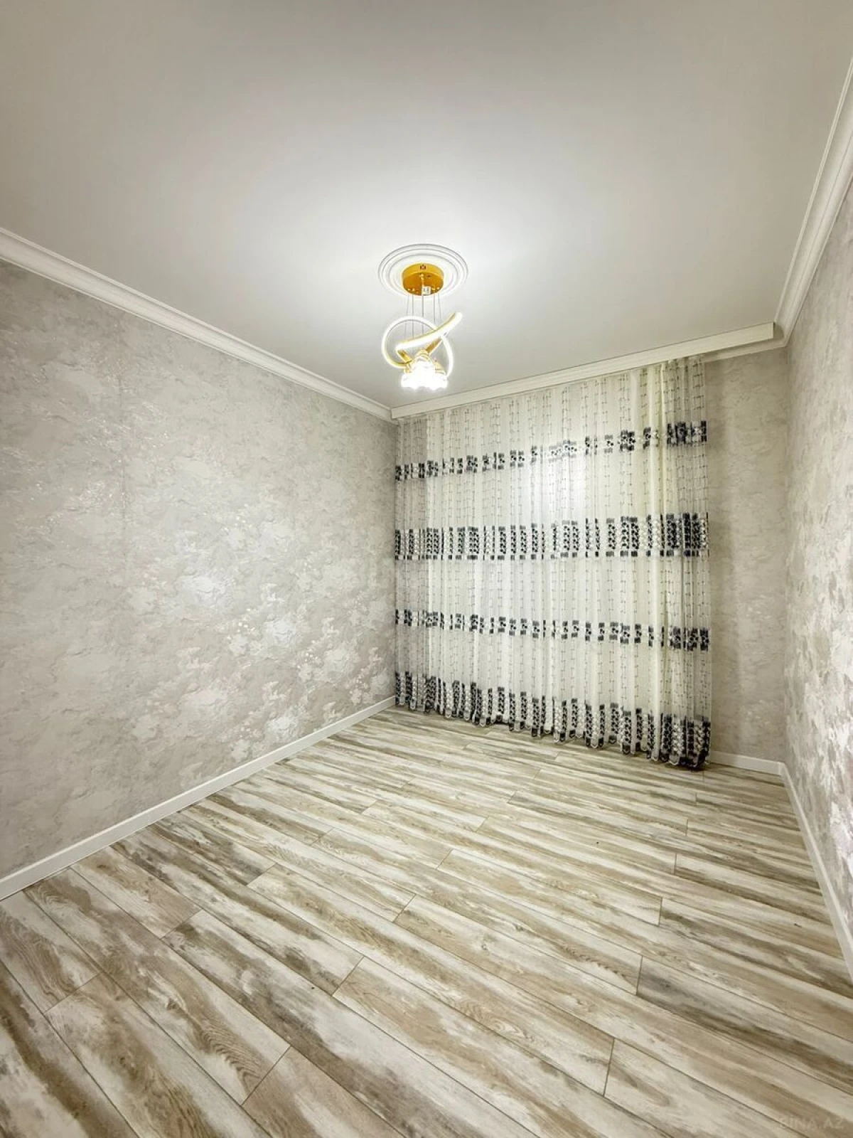 Satılır 3 otaqlı mənzil 70 m²