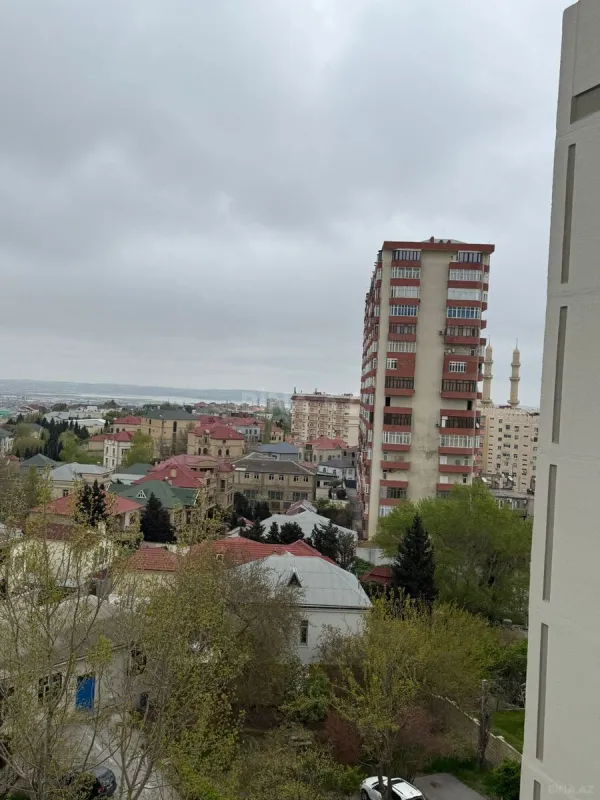 Satılır 3 otaqlı mənzil 70 m²