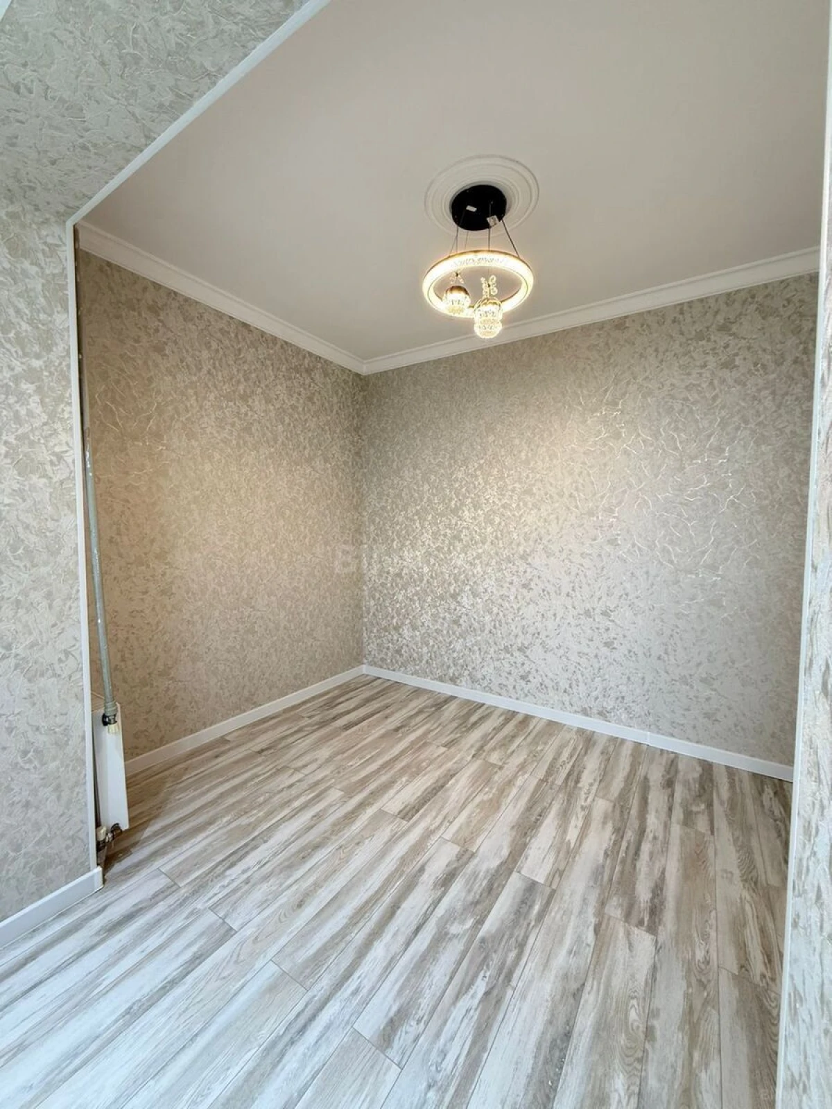 Satılır 3 otaqlı mənzil 70 m²