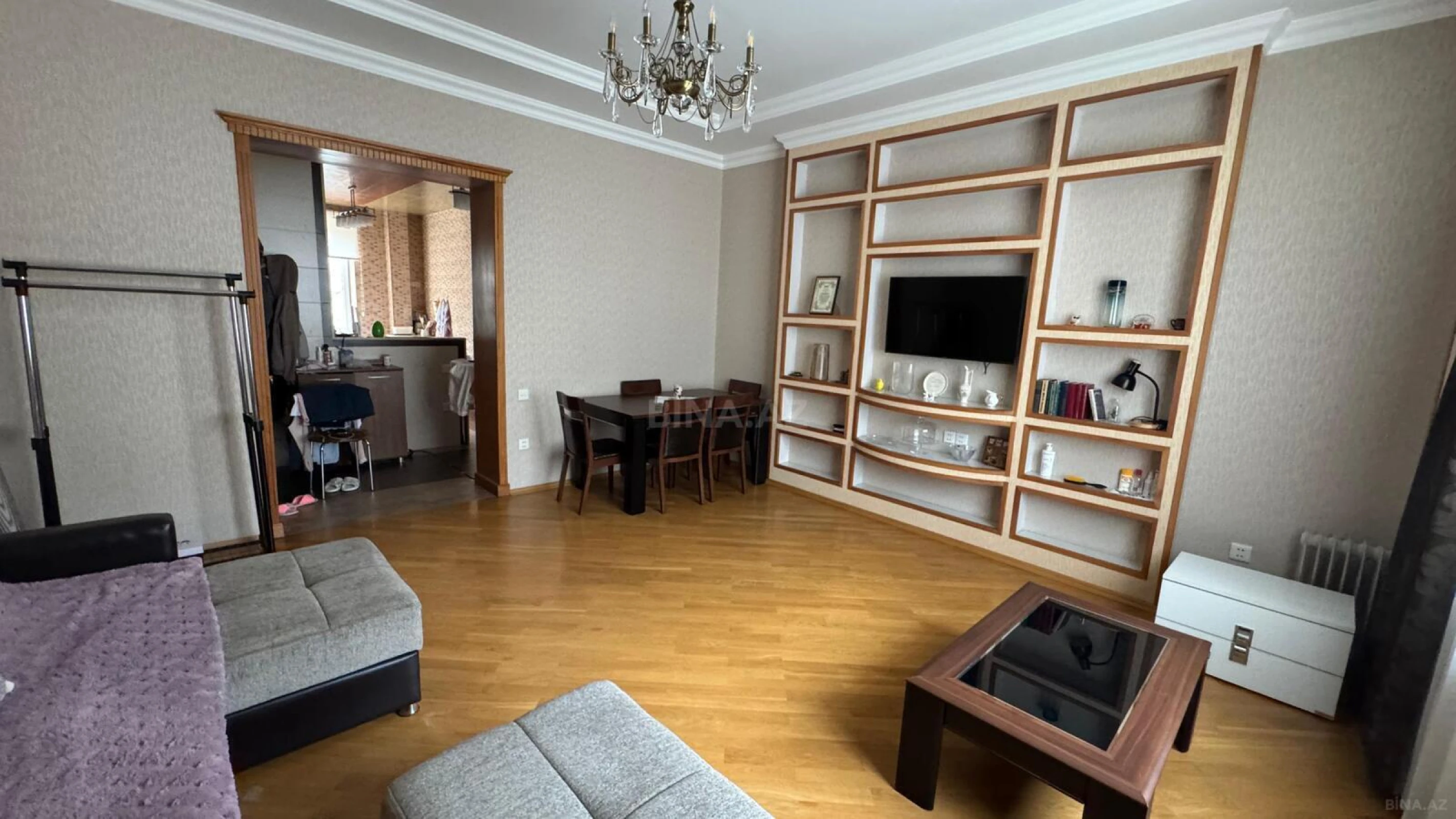 Kirayə verilir 3 otaqlı mənzil 120 m²