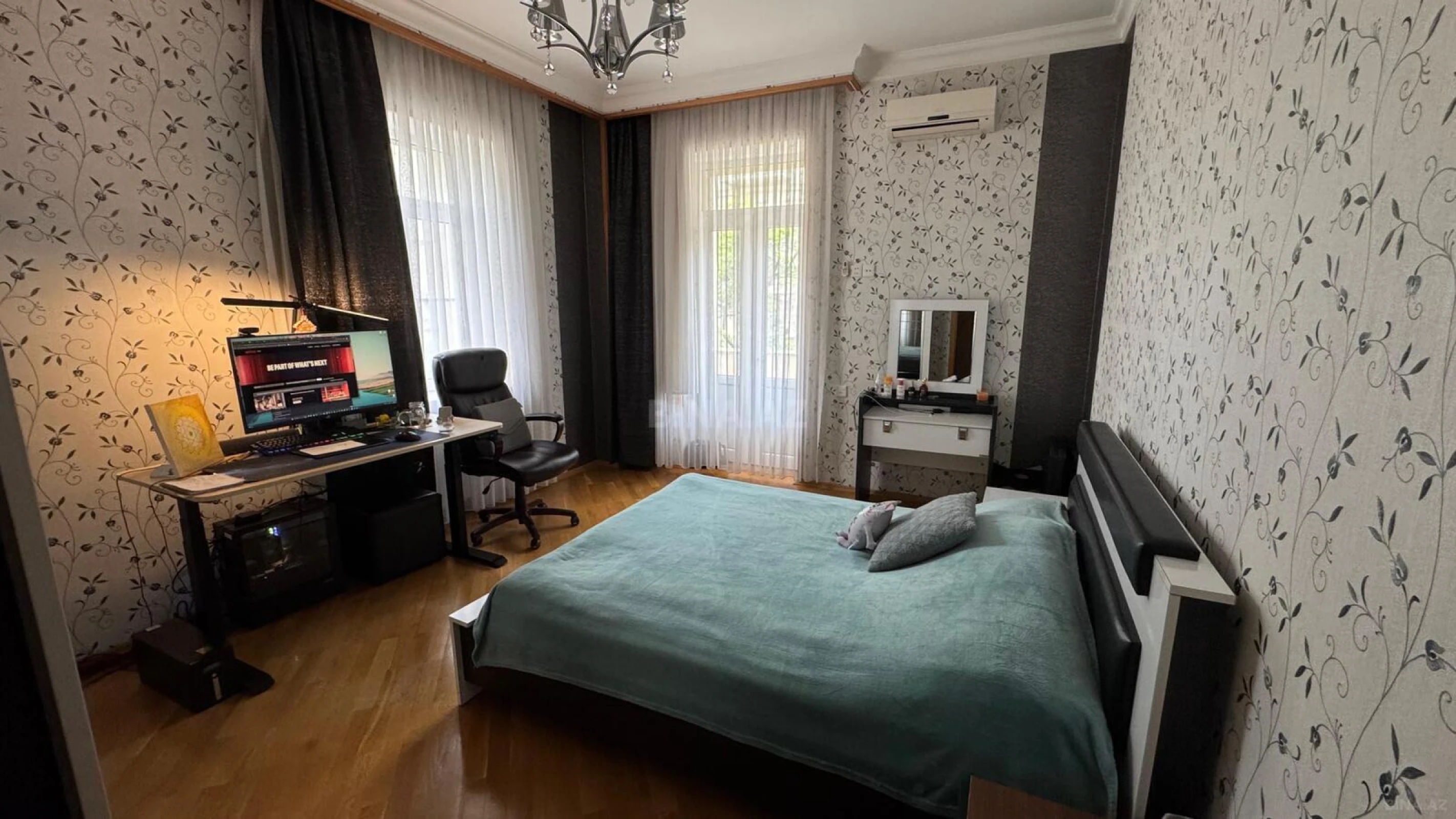 Kirayə verilir 3 otaqlı mənzil 120 m²